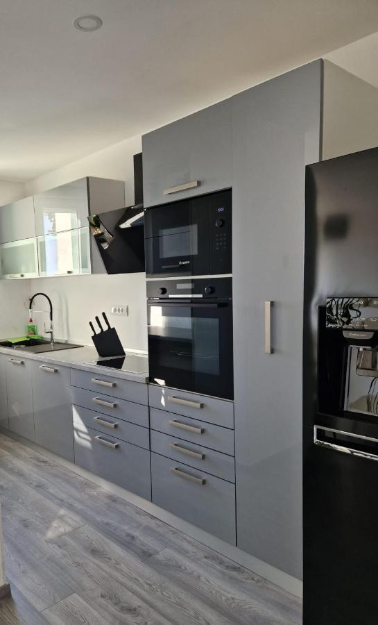 Apartment Illaria غييكا المظهر الخارجي الصورة