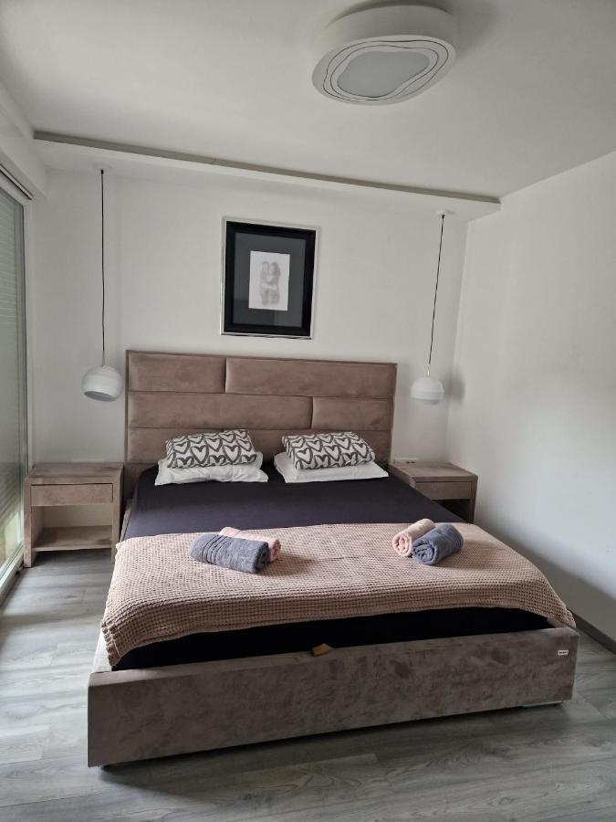 Apartment Illaria غييكا المظهر الخارجي الصورة